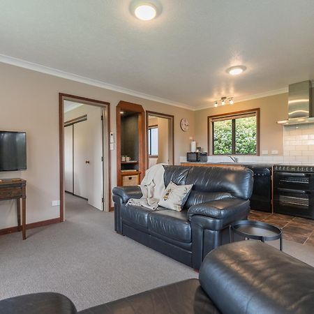 Te Anau Cottage Ngoại thất bức ảnh
